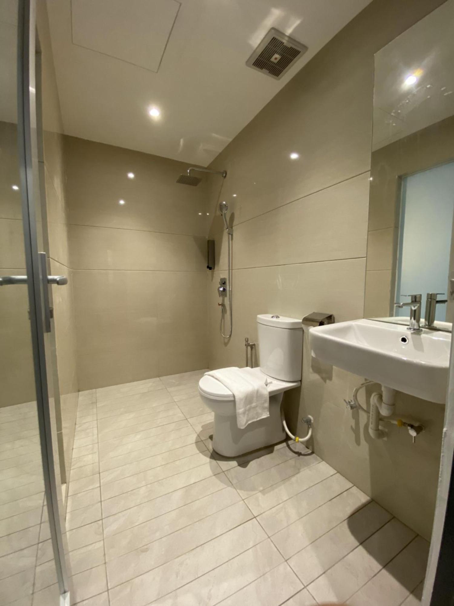 T Hotel Jalan Sultanah Alor Setar Luaran gambar